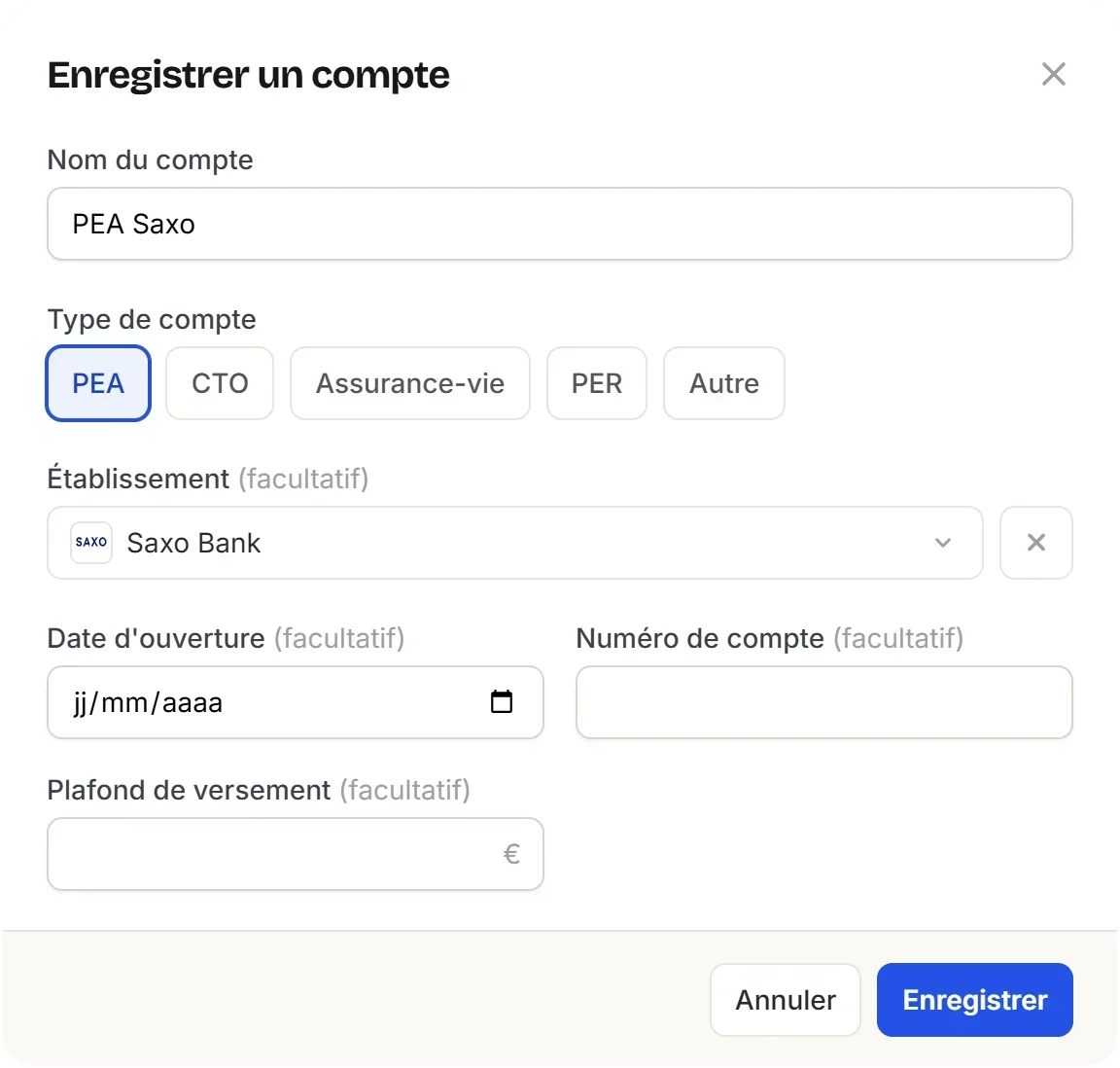 Formulaire « Enregistrer un compte » : nom PEA Saxo, type PEA, établissement Saxo Bank